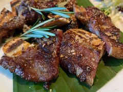 蜜糖炭烧猪颈肉配沙拉-星叶·东南亚料理(宁波万象汇店)