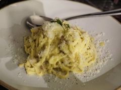 -LESCEDARS Brasserie Bistro香柏树
