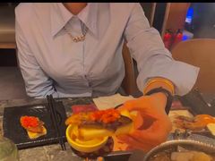-牛YO寿喜烧·铁板烧和牛火锅自助(市府恒隆店)