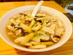 -小厨子私房菜·云南美食店