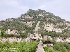 -抱犊寨风景区