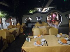 大堂-北京全聚德(西客站店)