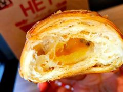 咸蛋黄流心可颂-肯德基(宜城襄沙大道店)