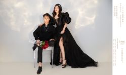-二十一世纪婚纱摄影(省府前街店)