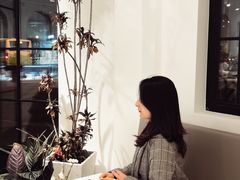 -Fridi Patisserie Cafe