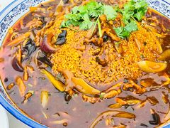 -楼外楼·停车场