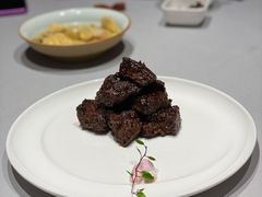 沪市牛肉粒-屋里厢上海菜馆
