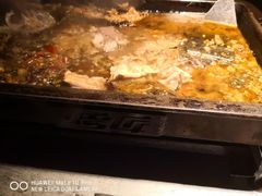 -吞鱼兽麻辣烤鱼(万达店)