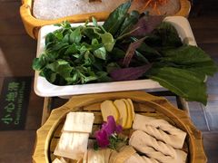 -滇釜火锅·能喝汤的火锅(车公庄店)