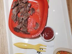 -菲滋意式餐厅(临平万达店)