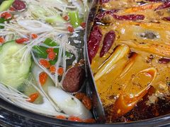 -灌县老妈砂锅串串香(万科红生活广场店)