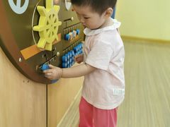-金宝贝早教(富力广场中心)
