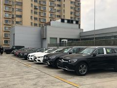 -上海星瀚奔驰4S店(红柳路店)