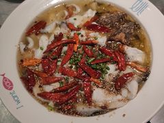 -姚姚酸菜鱼·金戈戈香港豉油鸡(喜荟城联名店)