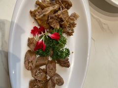 -梅利汴京烤鸭•开封豫菜地标店(东大街店)