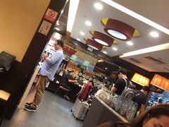 -康师傅私房牛肉面(申虹店)