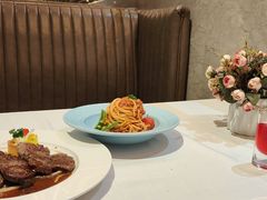 -戈雅法餐厅(世界城广场店)