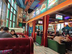 -Famous肥猫墨西哥音乐餐吧(五棵松华熙LIVE店)