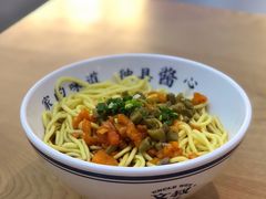 武汉热干面-文叔·湖北名小吃·小龙虾(华强北店)