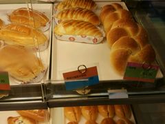 薯蓉火腿粟米软包-皇后饼店(财富广场店)