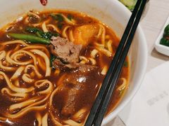 -康师傅私房牛肉面(马泉营奥莱店)