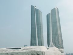 -南京眼步行桥
