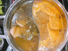 -呷哺呷哺(哈尔滨红博购物广场店)