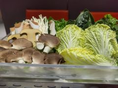 -红鼎豆捞·非遗鲍皇汤火锅(宝丰路店)