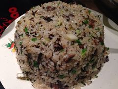 酸菜炒饭-蛙蛙叫干锅年代(簋街总店)