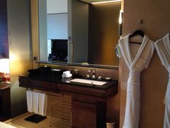 -广州天河希尔顿酒店