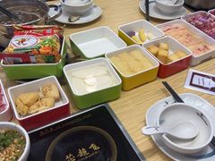-杨老板·海鲜集市火锅·鲜切牛肉(中防万宝店)