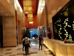 -上海龙之梦万丽酒店