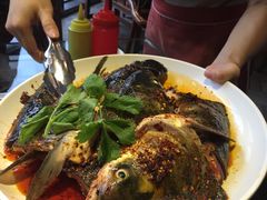 -张大胡子鱼头火锅酒楼(长益路店)
