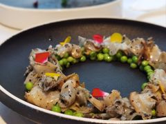 松露豌豆捞螺片-广州富力丽思卡尔顿酒店·丽轩·粤菜