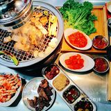龙年的快乐从美食开始-延吉肉铺烤肉烤牛肠专门店