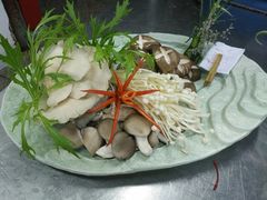 -骏莱海鲜鱼港(五角场店)