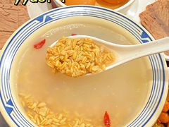 -牛一嘴·兰州牛肉面·大盘鸡(财富中心店)