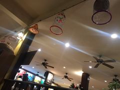 -卷心菜和避孕套餐厅(Pattaya)