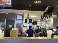 -麦当劳(三亚凤凰机场店)