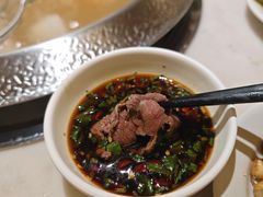 -左庭右院鲜牛肉火锅(浦江欢乐颂店)
