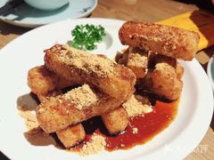 -三人行骨头王火锅(长寿店)