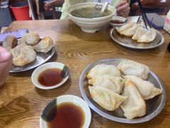 -黄阿姨锅贴大王(万航渡路店)