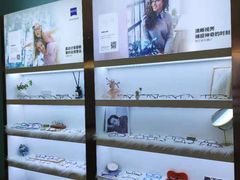 -无界眼镜MaxLess(南翔印象城店)