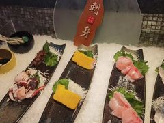 -古井假日酒店金桂冠旋转自助餐厅(长江东路店)