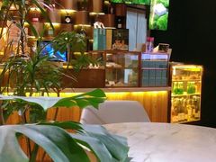 -théATRE茶聚场·餐厅(环球金融中心店)