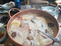 -三人行骨头王火锅(长寿店)