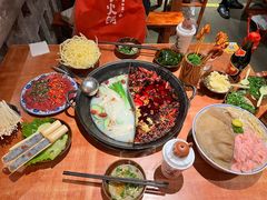 -周小明火锅(黑金冠社区店)