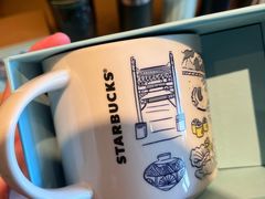 -星巴克(济南美莲广场店)