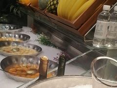 -金滏山·烤肉海鲜火锅自助(襄阳万达店)