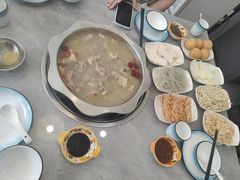 -光头药膳鸡(莱茵小镇店)